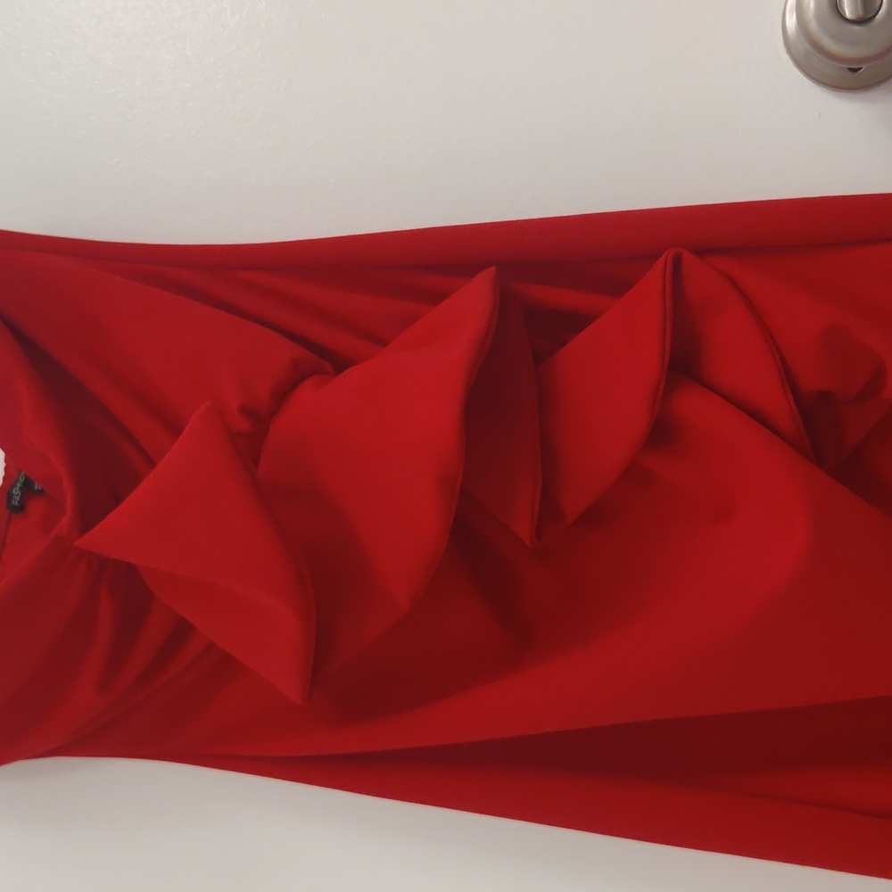 Red Strapless Dress - Picture 8 of 9